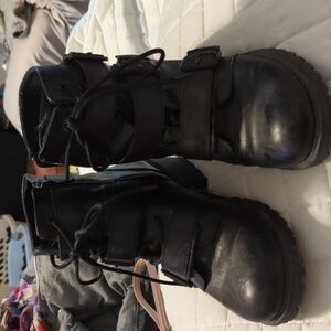 B.O.C. size 9 boots